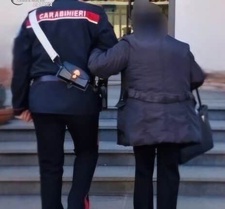 Randazzo: 19enne truffa un'anziana signora con il metodo del "Falso Carabiniere" ma viene colto in flagranza di reato, arrestato