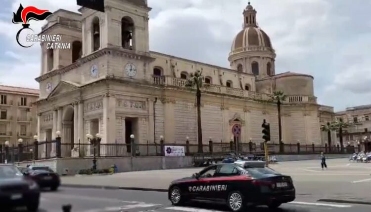 Riposto: Operazione Caronte. 10 persone, di cui 2 minorenni, arrestate dai Carabinieri per spaccio