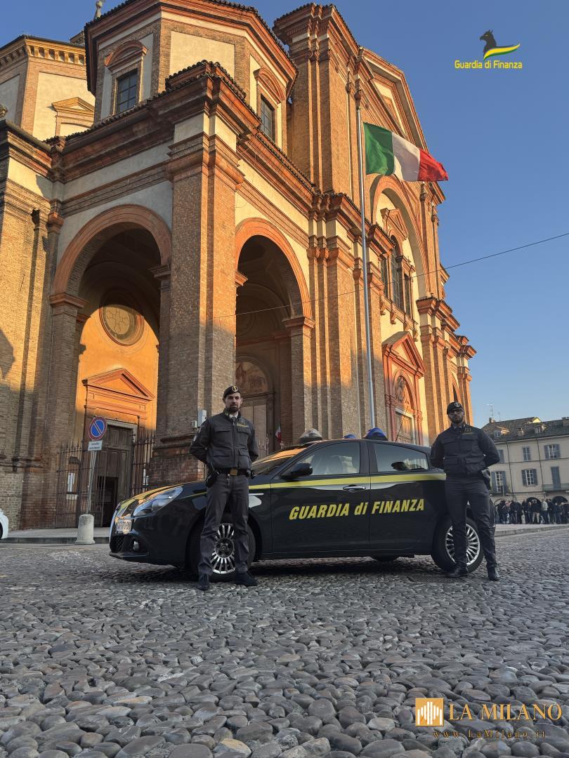 Pavia: Carnevale 2025, sequestrati dalla Guardia di Finanza oltre 105.000 accessori privi dei requisiti minimi di sicurezza