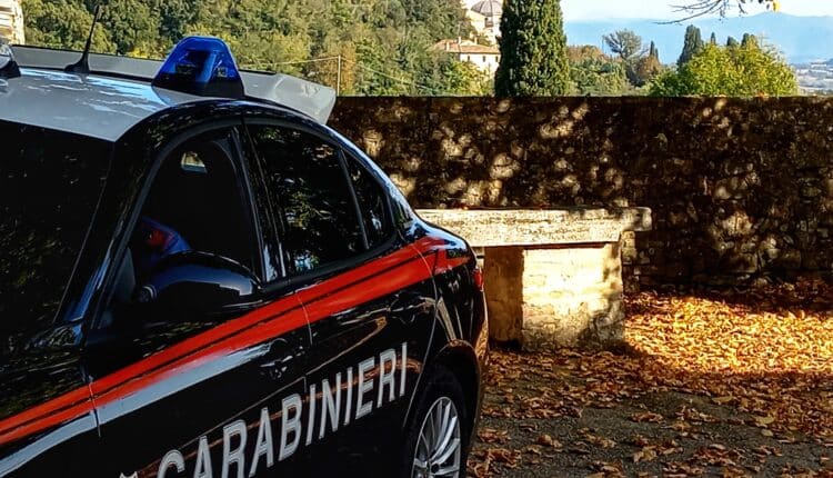 Estorsione ai danni di anziani a Todi: Arrestati due malviventi per truffa con la modalità del "sedicente carabiniere"