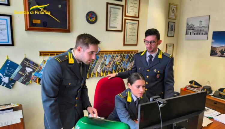 Bologna: Maxi-evasione fiscale con il sistema delle partite IVA "apri e chiudi". Sequestrati 6 immobili e beni di lusso per oltre 2 milioni di euro