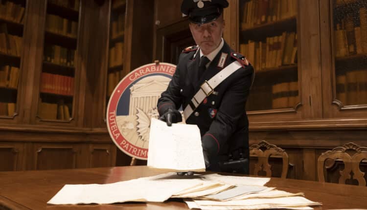 Bologna, recuperate 87 preziose carte storiche del '700: documentano la costruzione del Teatro Comunale