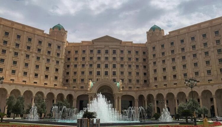 Colloqui di Riad tra USA e Russia: le prospettive per un possibile cessate il fuoco in Ucraina