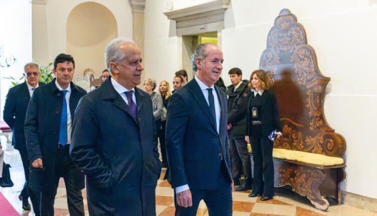 Più sicurezza sulle strade del Veneto: firmato protocollo per videosorveglianza avanzata, Zaia: “Veneto laboratorio di sicurezza”