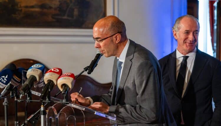 Più sicurezza sulle strade del Veneto: firmato protocollo per videosorveglianza avanzata, Zaia: “Veneto laboratorio di sicurezza”