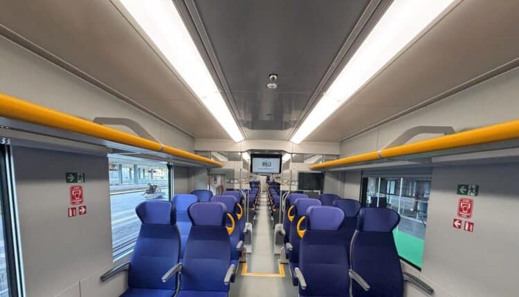 Belluno: molestie sessuali a bordo del treno, 25enne denunciato