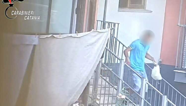 Riposto: Operazione Caronte. 10 persone, di cui 2 minorenni, arrestate dai Carabinieri per spaccio