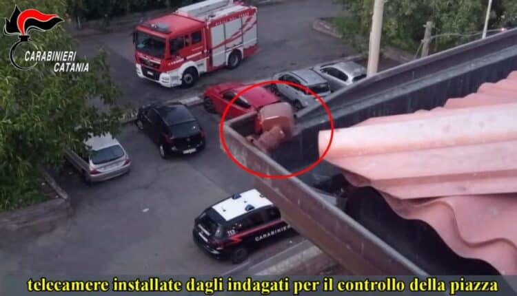 Riposto: Operazione Caronte. 10 persone, di cui 2 minorenni, arrestate dai Carabinieri per spaccio