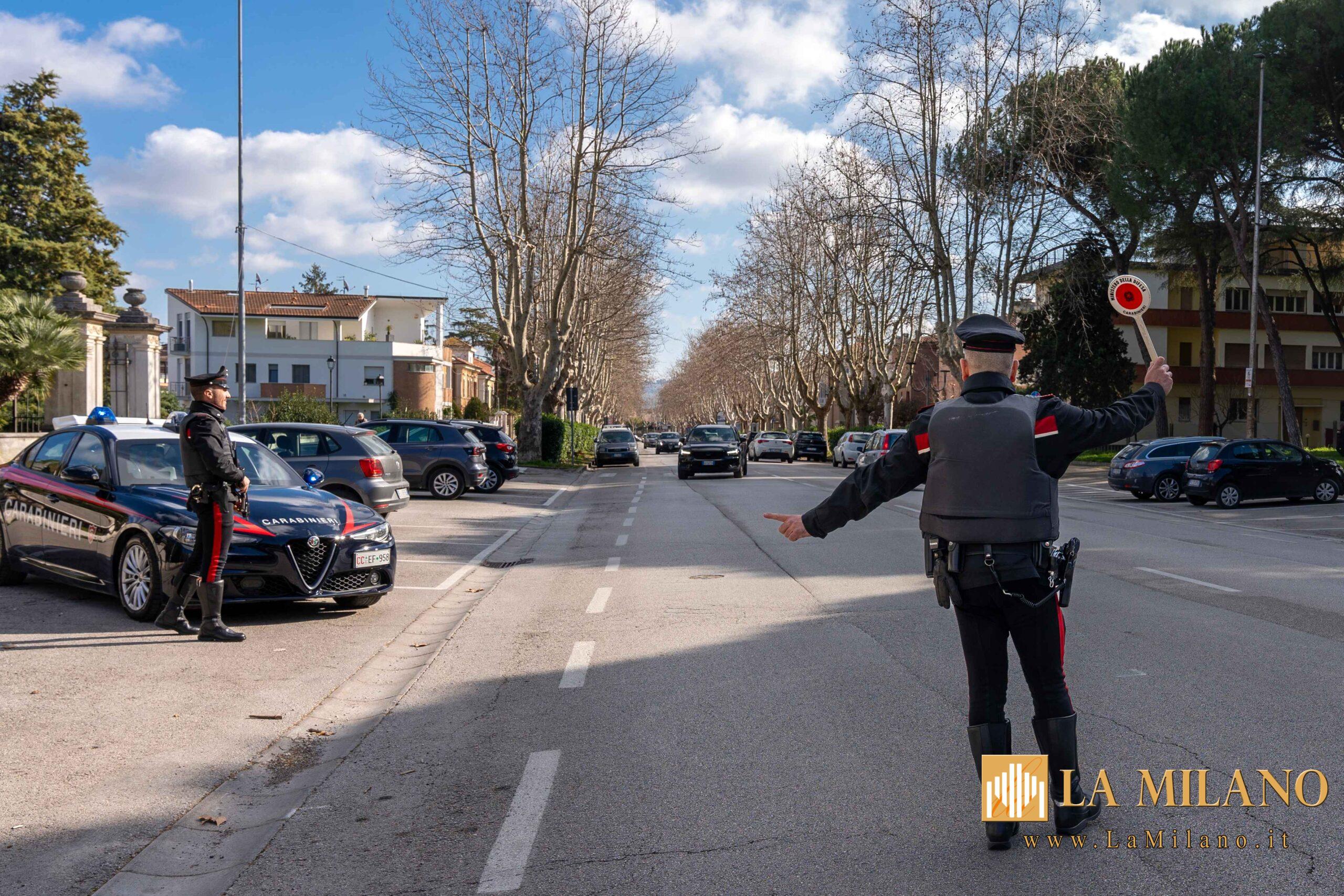 Jesi: investe due passanti con un camper, 30enne campano denunciato