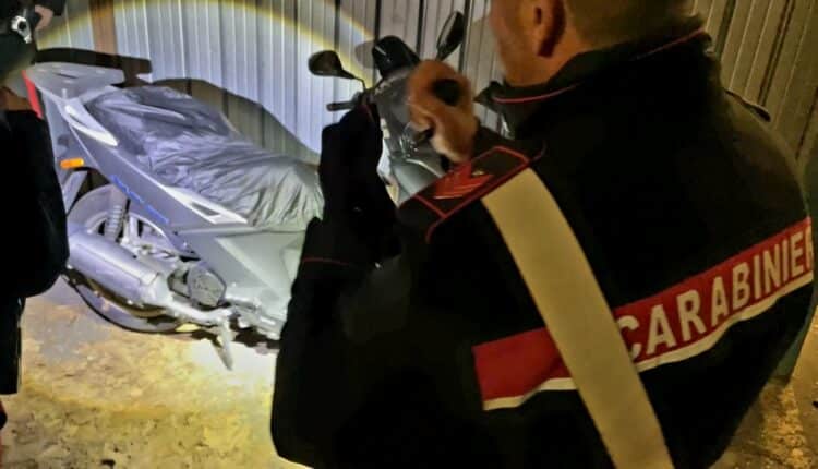 Roma, 18 arresti. Carabinieri smantellano organizzazione di spaccio con "delivery service"