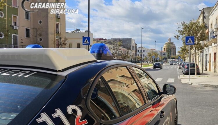 Controlli straordinari dei Carabinieri a Siracusa: arresto, denunce e segnalazioni per stupefacenti e violazioni
