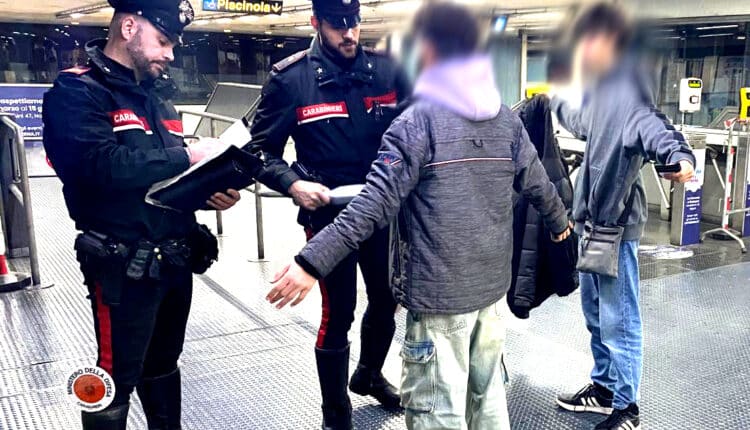 Controlli intensivi nella movida di Napoli: sequestri, denunce e sanzioni per la sicurezza pubblica