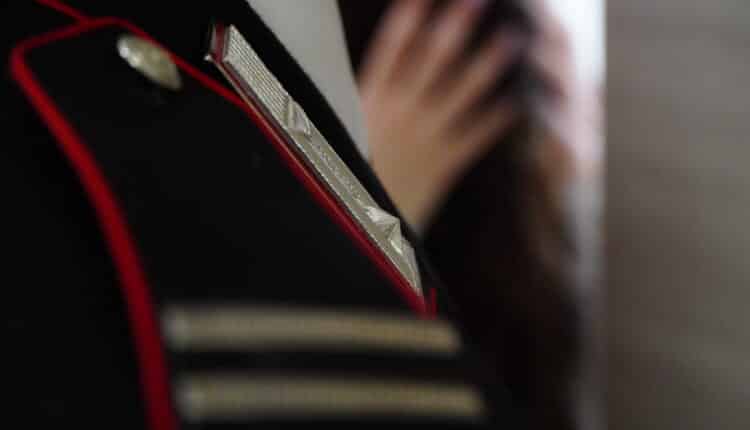 Casagiove: Arrestato 43enne per atti persecutori verso l'ex compagna e minacce in presenza della figlia