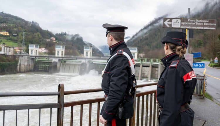 Soccorsi e autorità in azione: monitoraggio continuo su fiumi e dissesti idrogeologici, allerta arancione in Emilia-Romagna e gialla in Veneto
