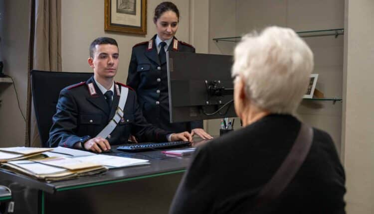 Truffe agli anziani a Lucca: 15 tentativi sventati, una vittima raggirata per oltre 20.000 euro