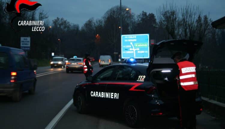 Merate: Servizio straordinario di controllo del territorio. Segnalati 4 assuntori di stupefacenti e sequestrati 60 grammi di droga