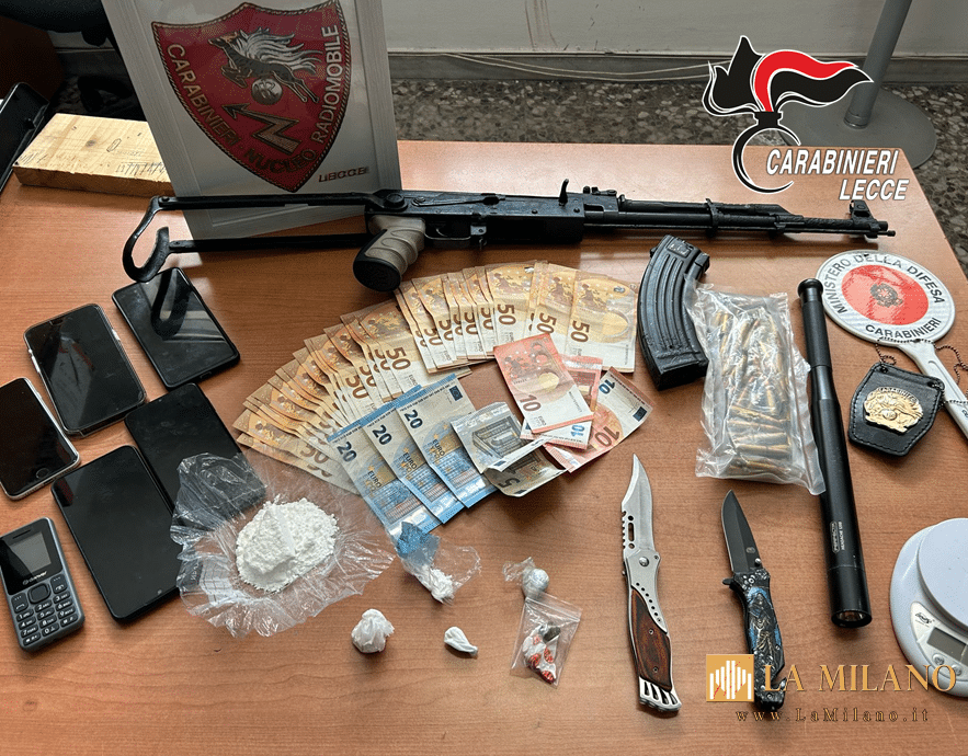 Monteroni di Lecce: Arma da guerra, droga e soldi in casa. Arrestati 2 fratelli dai Carabinieri