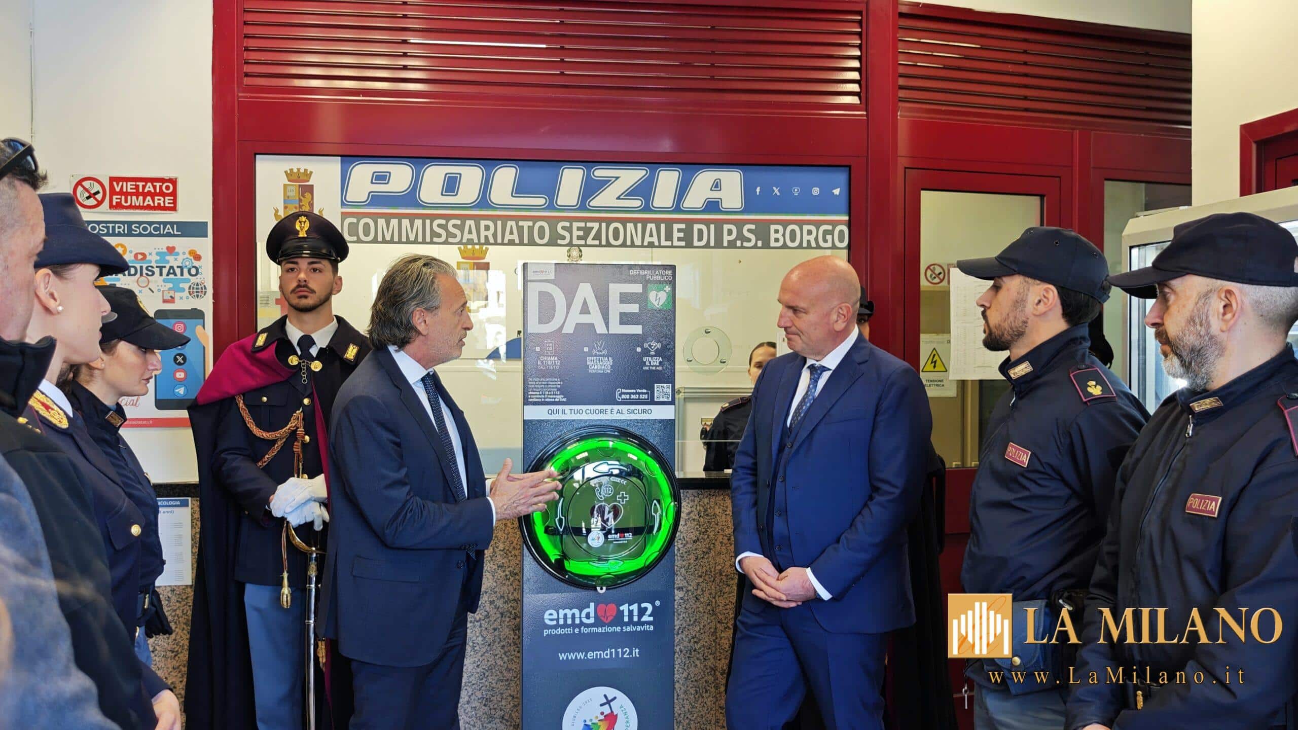 Roma: Strumento "salvavita" donato al Commissariato Borgo. Polizia di Stato e Ares 118 uniti per la sicurezza e il benessere dei cittadini