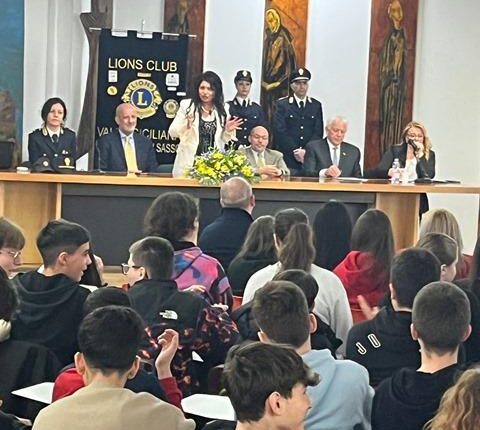 Teramo: la Polizia di Stato promuove un progetto sulla "sicurezza stradale" per studenti, genitori e cittadini dei Comuni della Valle Siciliana