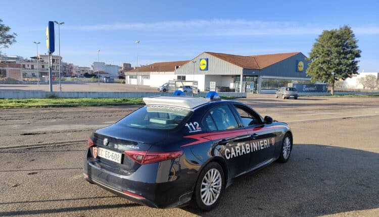 I Carabinieri arrestano una banda di ladri nel Salento. Prendevano di mira i supermercati