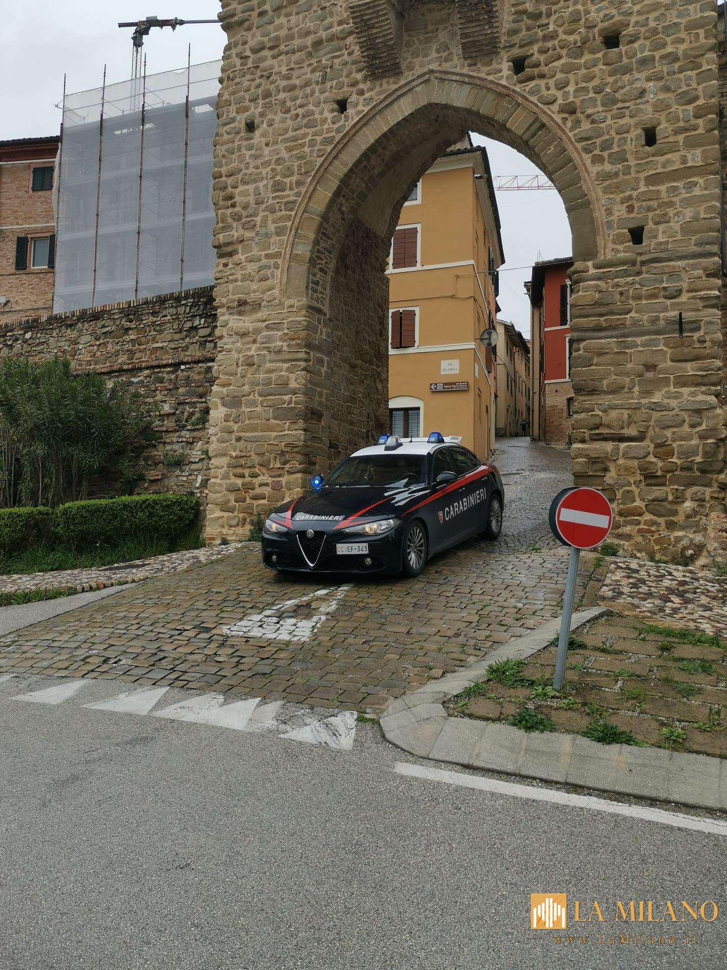 Tolentino: Scontro tra operai edili appartenenti a ditte concorrenti. 6 uomini arrestati in flagranza dai Carabinieri