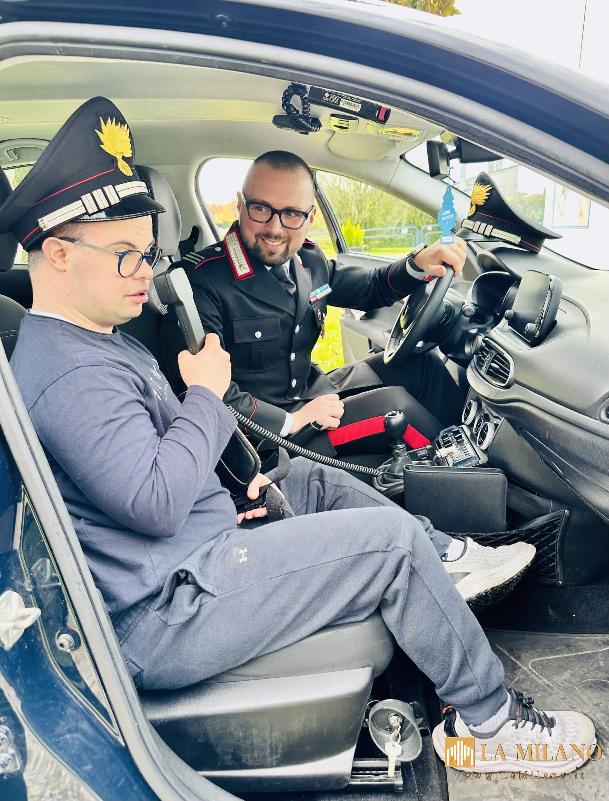 Porto Mantovano, i ragazzi della Cooperativa "La Quercia" in visita alla Caserma dei Carabinieri