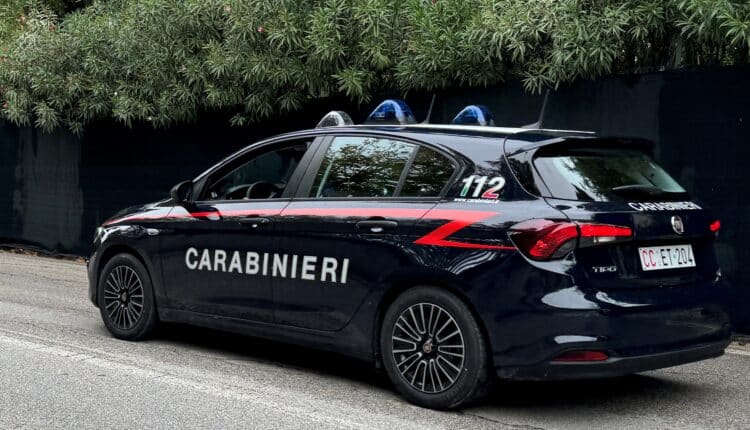 Sefro: Si introducono in un'azienda e installano una telecamera segreta. 2 uomini denunciati dai Carabinieri