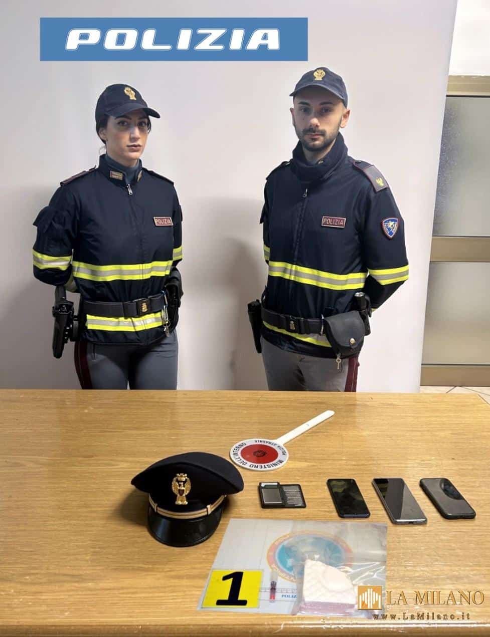 Forlì: Trasportano droga in A/14 ma il furgone va in avaria, arrestati 2 spacciatori