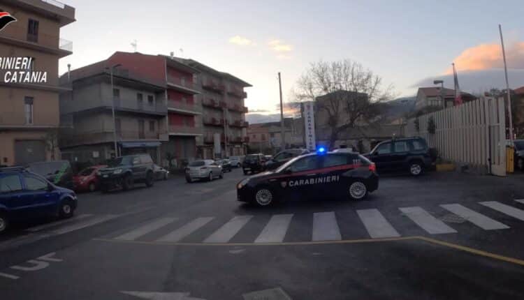 Catania: Operazione "Saracena". Emesse misure cautelari nei confronti di 18 affiliati al clan "Mazzei"