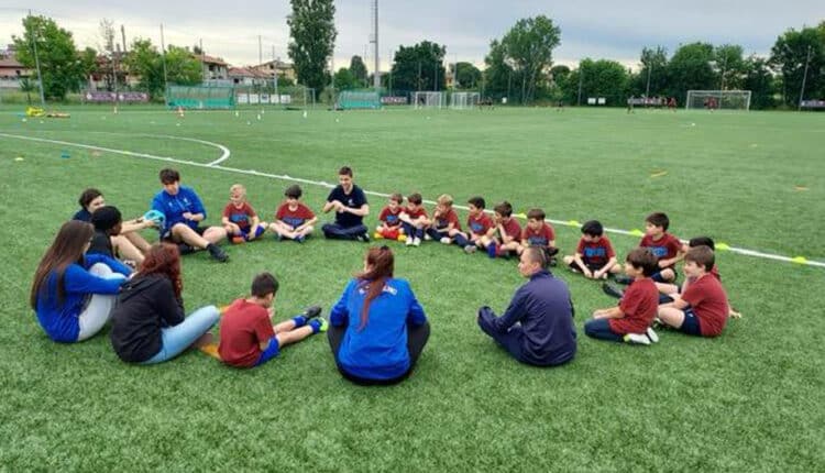 Senago, Gli alunni delle scuole secondarie di primo grado provano a dare la loro soluzione. Il 4 aprile la serata organizzata dall’Associazione il Pentolino
