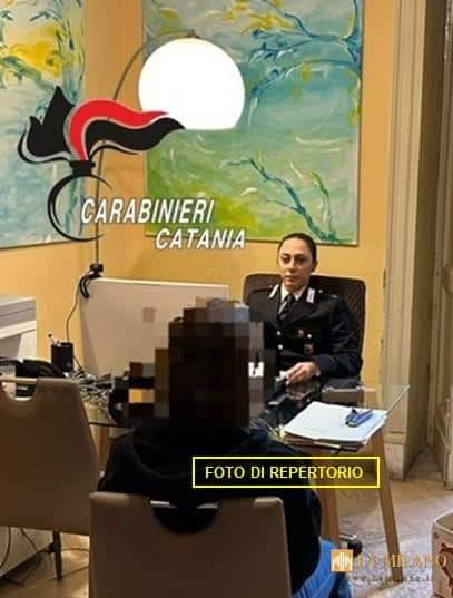 Trecastagni, donna fugge di notte dopo le violenze del compagno: 57enne arrestato