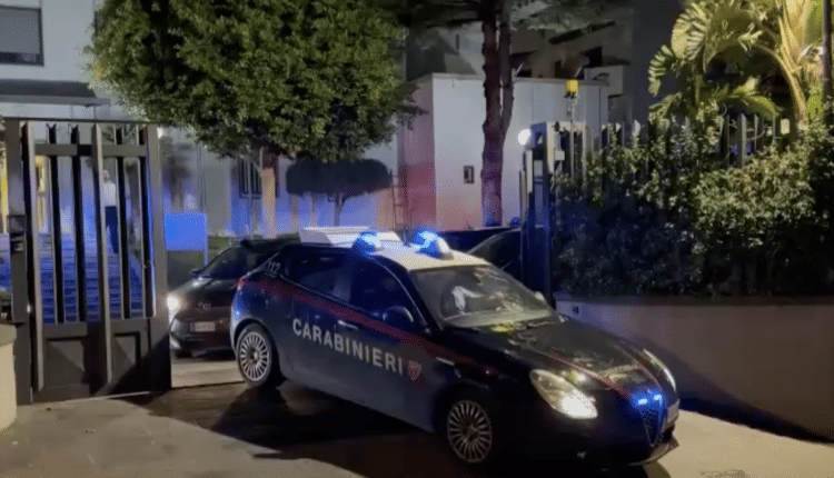 Vico Equense: Lo sguardo di troppo e l'approccio non gradito. 30enne arrestato per tentato omicidio