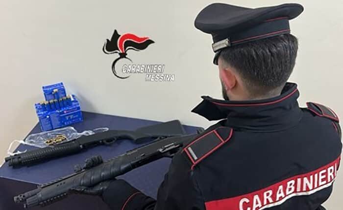 Messina: Arrestate 2 persone, rispettivamente per spaccio e per detenzione illegale di armi clandestine