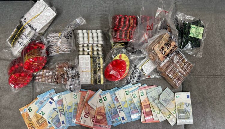 Arrestato pusher a Roma: Spacciava tramadolo, la "droga del combattente"