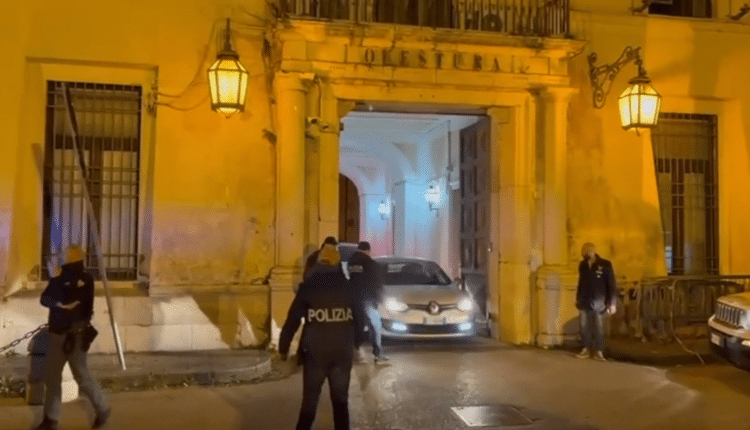 Maxi-operazione della Polizia di Stato. Sgominata una banda di ladri di Castel Volturno: 200 agenti in azione all’alba