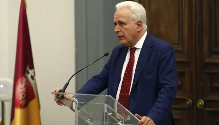 Toscana, Giani promulga la prima legge regionale sul fine vita: superato il ricorso al Collegio di Garanzia