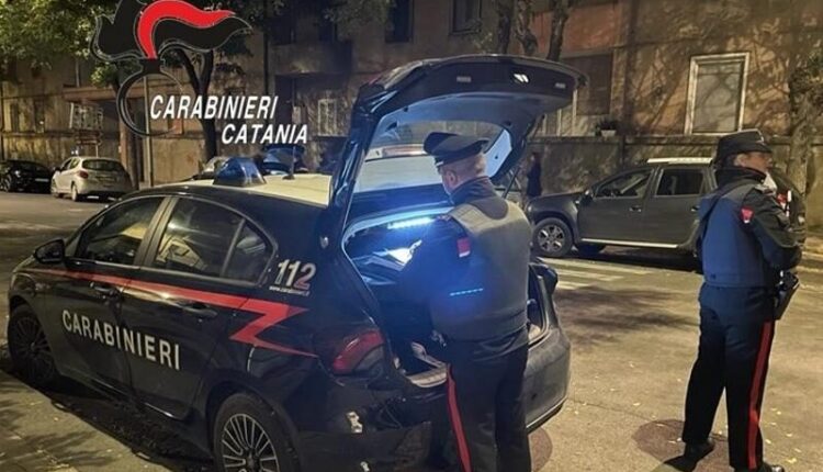 Catania: mirati controlli dei Carabinieri per la sicurezza urbana, tre denunce e sanzioni per oltre 3.000 euro