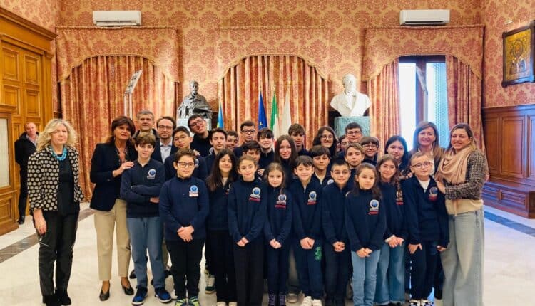 Bari ospita le competizioni regionali di robotica presso l'Istituto Japigia 1 Verga