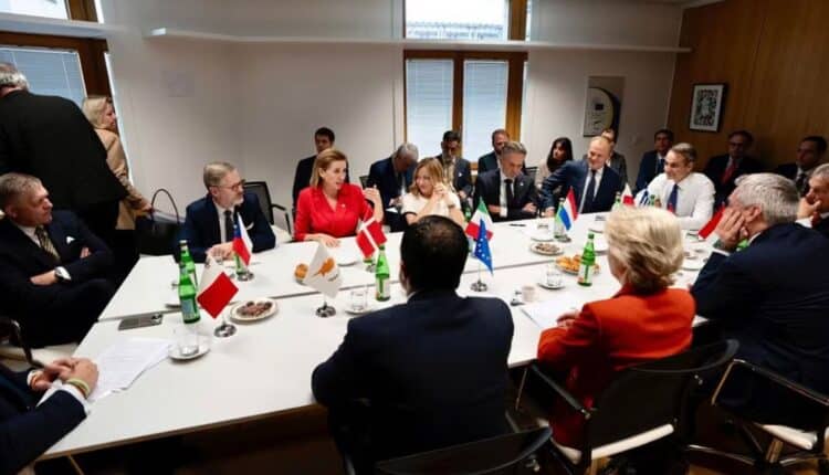 UE: nuovo regolamento rimpatri, Meloni e leader europei a confronto