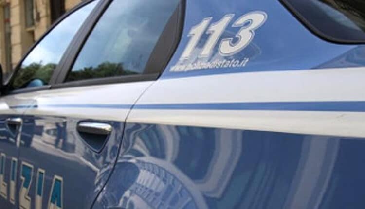 Arrestati due latitanti a Mondragone. Denunciate anche le donne in loro compagnia