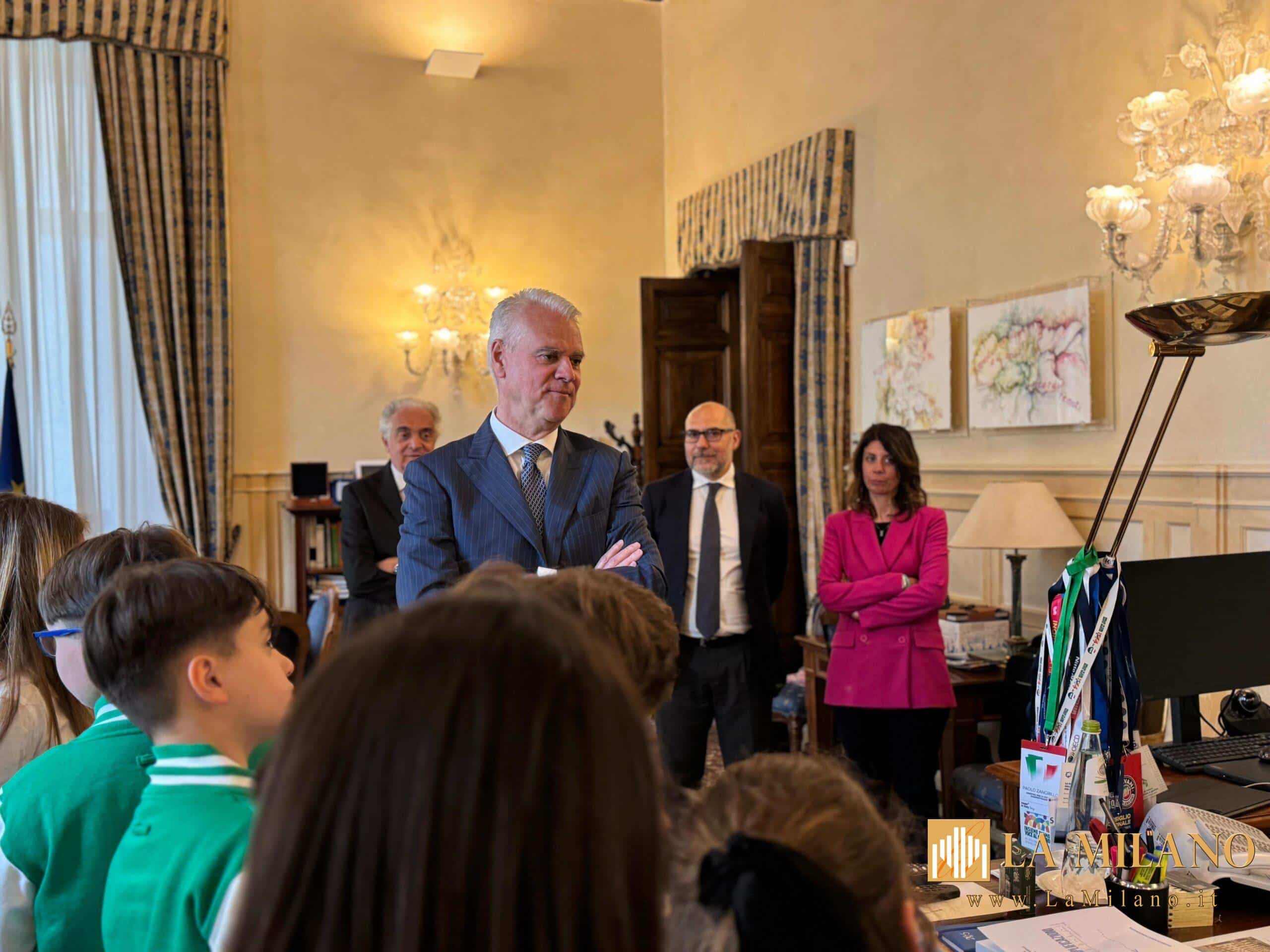 Roma: i bambini di Caivano in visita al Senato. Una lezione di futuro per le istituzioni.