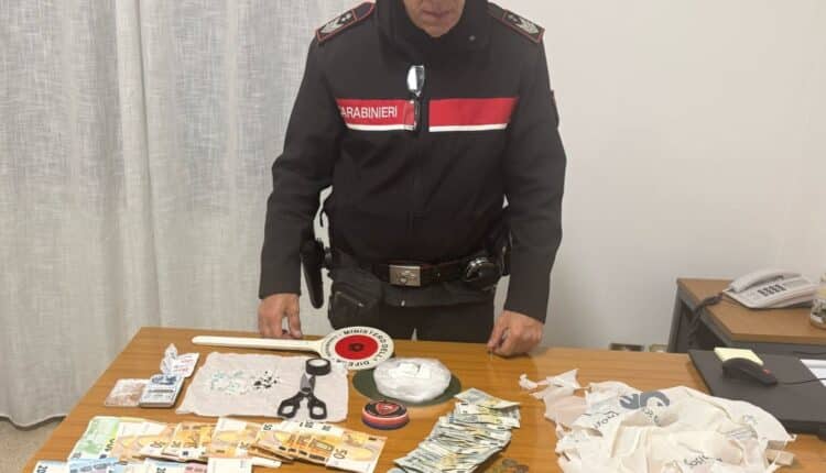 Salice Salentino, arrestato per spaccio il gestore di un centro scommesse.