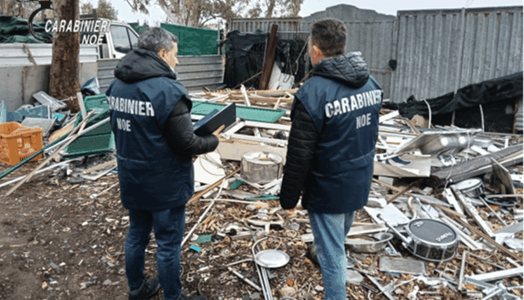 Rosignano Marittimo, scoperta discarica abusiva