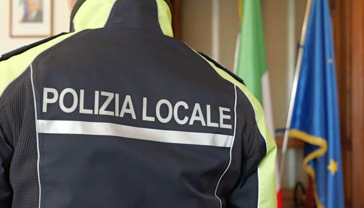Ascoli Piceno, controlli della Polizia Locale: 9 attività sanzionate