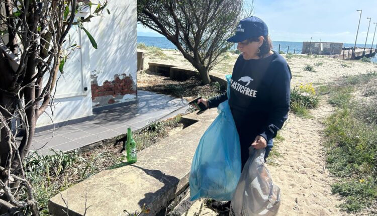 Giornata della Terra ad Oristano, 40 volontari raccolgono 300 chili di rifiuti