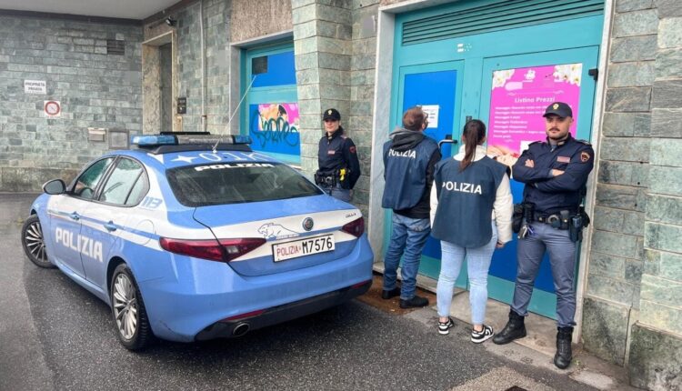 Genova, casa di prostituzione camuffata da centro massaggi