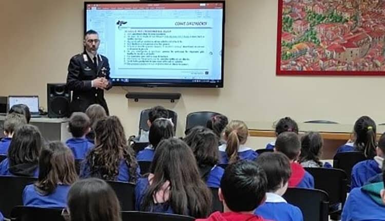 Messina: Incontri dei Carabinieri sulla cultura della legalità. Per quest’anno scolastico, svolti già 45 incontri con oltre 2.000 giovani
