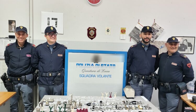 Lecce, maxi furto in gioielleria sventato dalla Polizia: arrestato un ladro, refurtiva da 600mila euro recuperata.