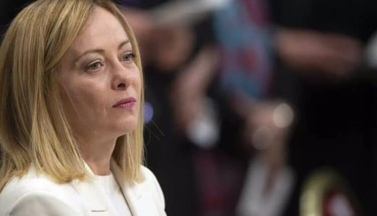 Meloni guida la risposta italiana ai dazi: da Bruxelles agli USA, tra la diplomazia economica e gli aiuti alle imprese italiane