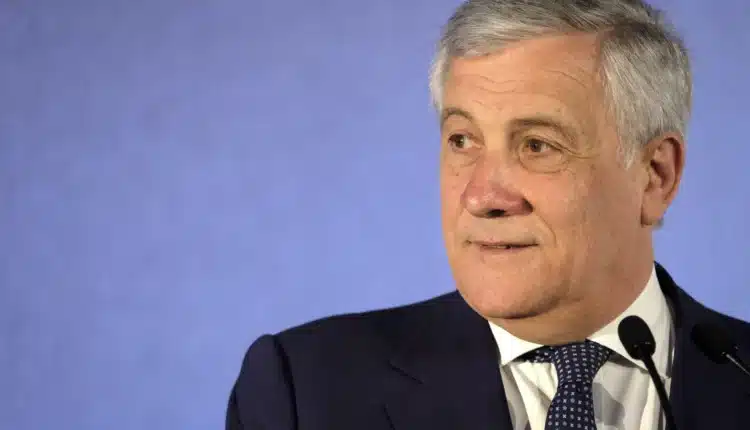 Tajani a Israele e Palestina: "Subito cessate il fuoco e aiuti umanitari a Gaza".